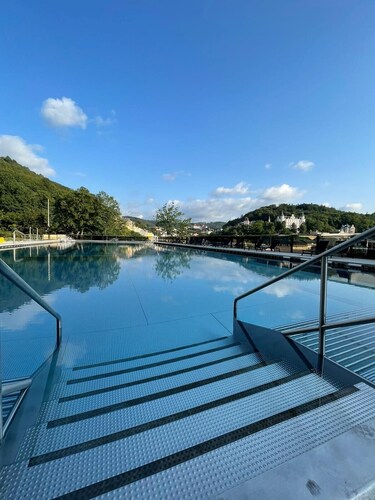 酒店温泉