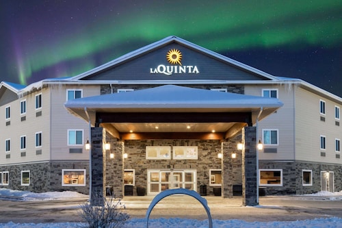 La Quinta Inn & Suites by Wyndham Fairbanks Airport