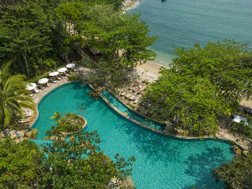 Santhiya Koh Phangan Resort & Spa