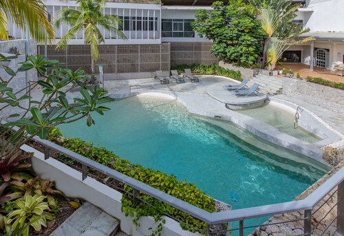 Pearl Hotel Phuket