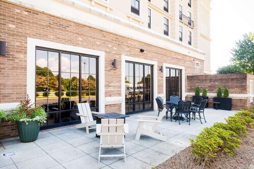 Hampton Inn and Suites Dobson