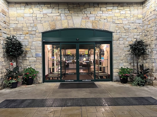 Comfort Inn & Suites Lake George