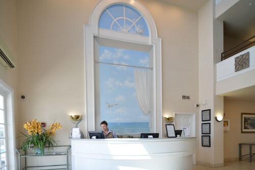 Hilton Vacation Club Riviera Beach & Shores