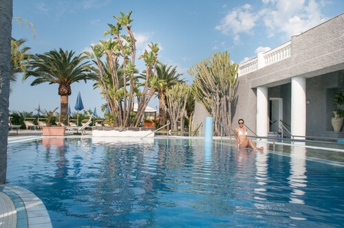 Borgo Romantica - Resort & Spa