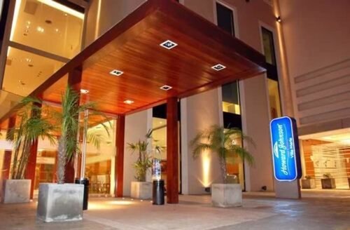 Howard Johnson by Wyndham Villa Maria Casino