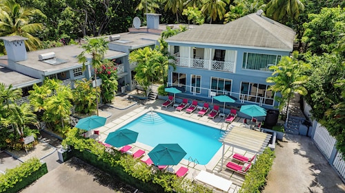 The Palms Resort