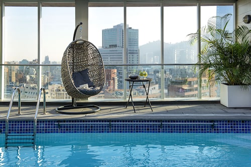 Pullman Santiago El Bosque
