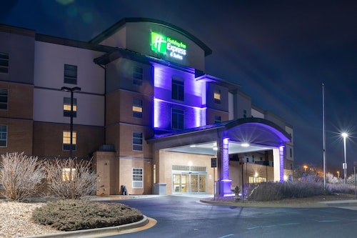 Holiday Inn Express & Suites Englewood Denver South, an IHG Hotel