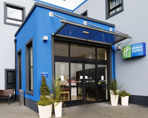 Holiday Inn Express Antrim, an IHG Hotel