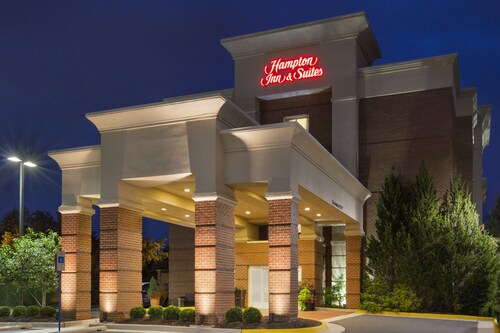 Hampton Inn & Suites Herndon-Reston