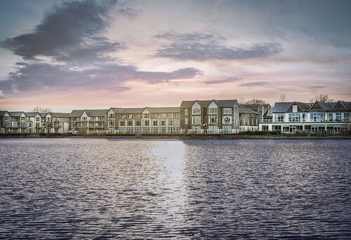 De Vere Cotswold Water Park