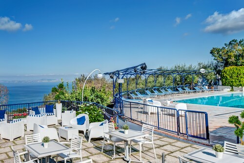 Hotel & Serviced Residence Gocce di Capri Sorrento Coast