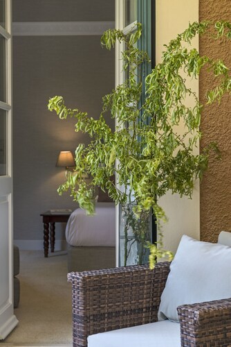 Kefalari Suites