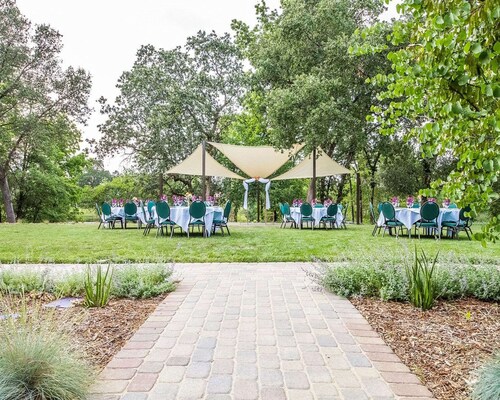 Gaia Hotel & Spa Redding, Ascend Hotel Collection