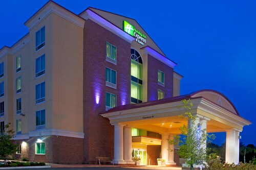 Holiday Inn Express & Suites Chaffee-Jacksonville West, an IHG Hotel