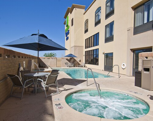 Holiday Inn Express And Suites Oro Valley - Tucson North, an IHG Hotel