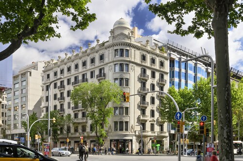 Casagrand Luxury Suites Barcelona