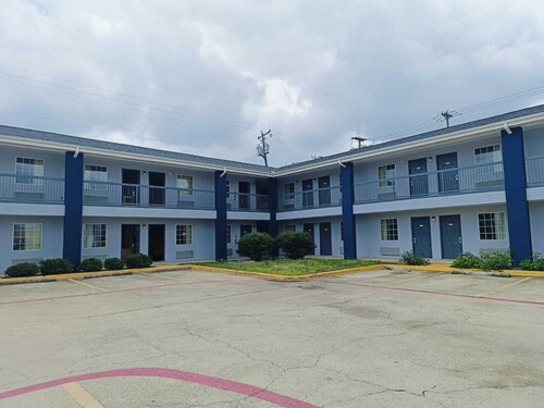 Heights Inn by Townhouse Harker Heights, TX