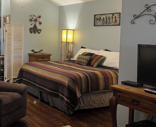 Private cabin on alpaca farm - Cabin #2