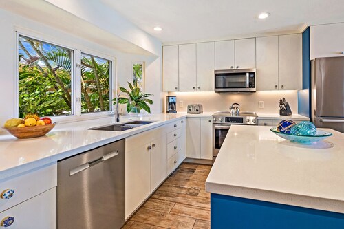 Elegant Oceanfront – Beautiful Remodel - Puamana 254-1.