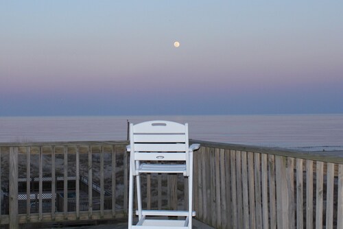 Horseplay! 4x4 beach.  ALL fall weeks are reduced!