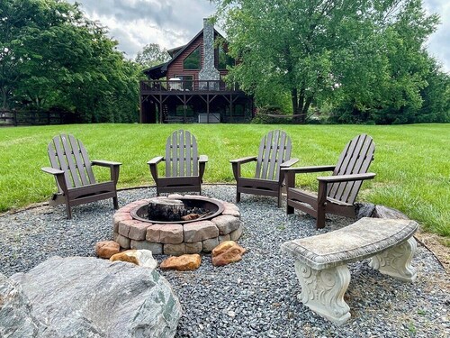 Waters Edge - Jefferson, NC