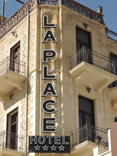 La PLace Hotel