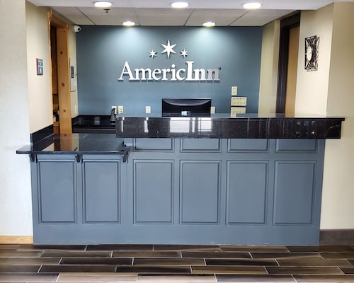 AmericInn by Wyndham Madison SD