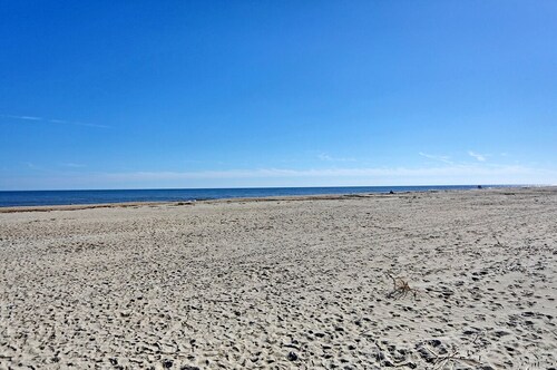 Beachside Colony 623, OCEAN VIEW NEW POOL LUXURY 2 BEDROOM CONDO