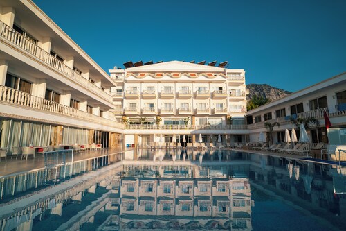 SL La Perla Hotel Kemer All Inclusive