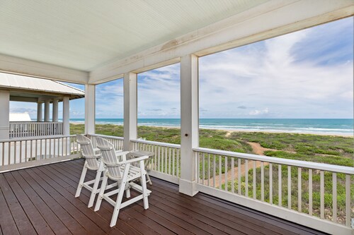 Paradise Found - Private Beachfront House 3 Bedroom Home by RedAwning