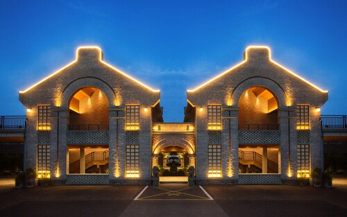Shanghai Lintin Holiday Hotel