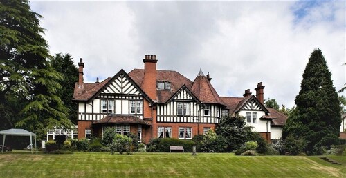 Oyo Dunmar House Hotel
