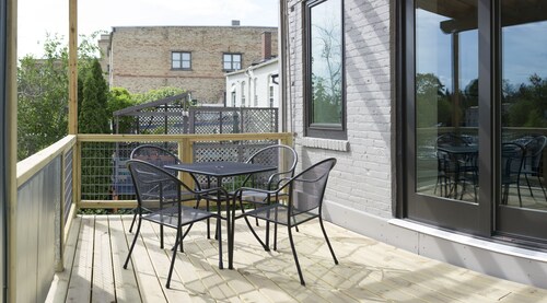 Newly Renovated Downtown Condo In Historic Fortino's Building