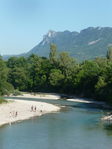 Maison au pied du Vercors aux portes de la DrÎme Provençale