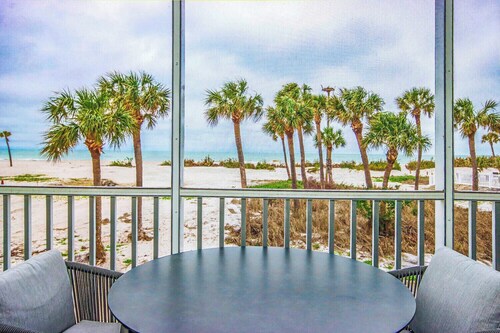 Upscale and Beautiful Beach Front Condo with Gorgeous Gulf Sunsets, South Seas