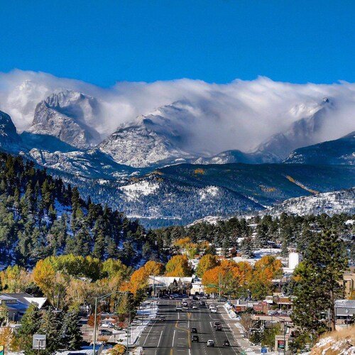 Historic Cabin with Spectacular Views! Full Kitchen, Walk into RMNP #20-NCD0303