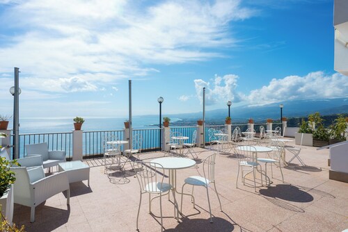 Hotel Elios