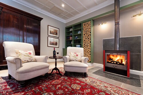 Queen’s Hotel by BON Hotels