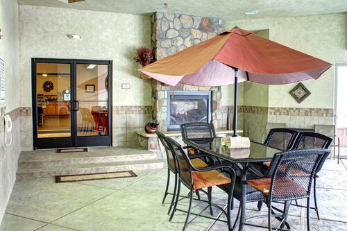 Blue Mountain Inn And Suites