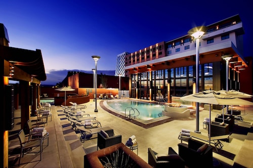 Isleta Resort and Casino