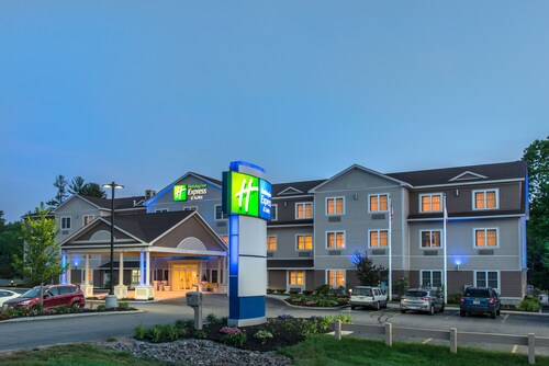 Holiday Inn Express Hotel & Suites Tilton - Lakes Region, an IHG Hotel