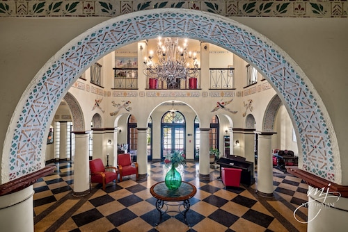 Hotel Seville