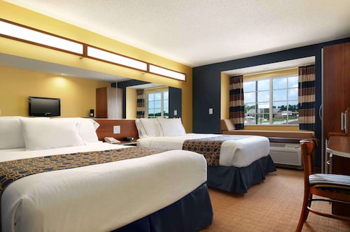 Microtel Inn & Suites by Wyndham Columbus/Near Fort Moore