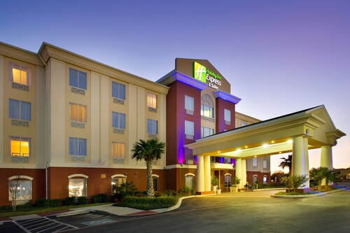 Holiday Inn Express Hotel & Suites Uvalde, an IHG Hotel