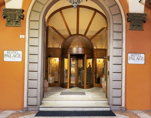 Hotel Palace