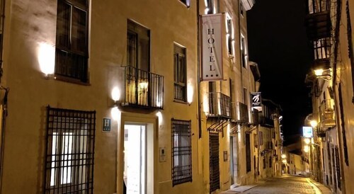 Hotel Leonor de Aquitania