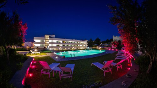 Hotel Vittoria Resort Pool & Spa