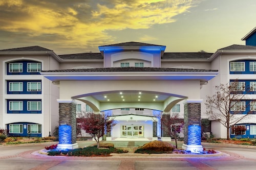 Holiday Inn Express & Suites Ardmore, an IHG Hotel