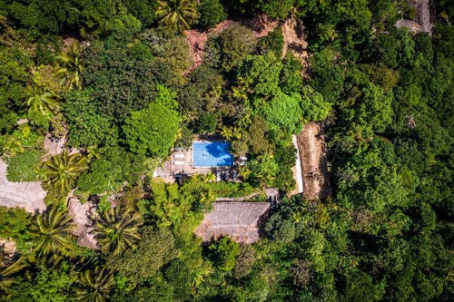 Amritara Shalimar Spice Garden Resort & Spa